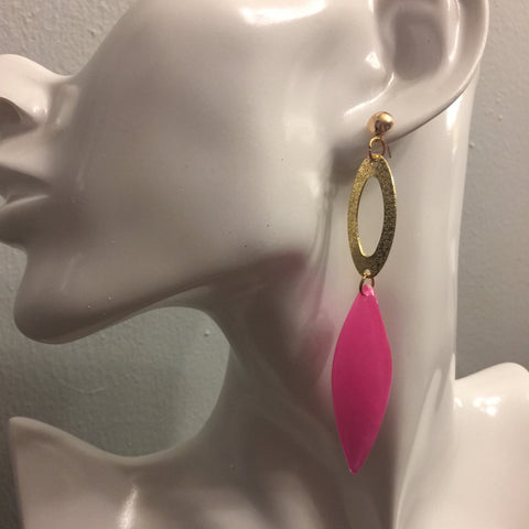 Stylish earrings
