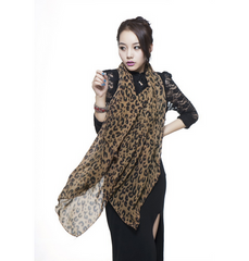 Leopard print scarf